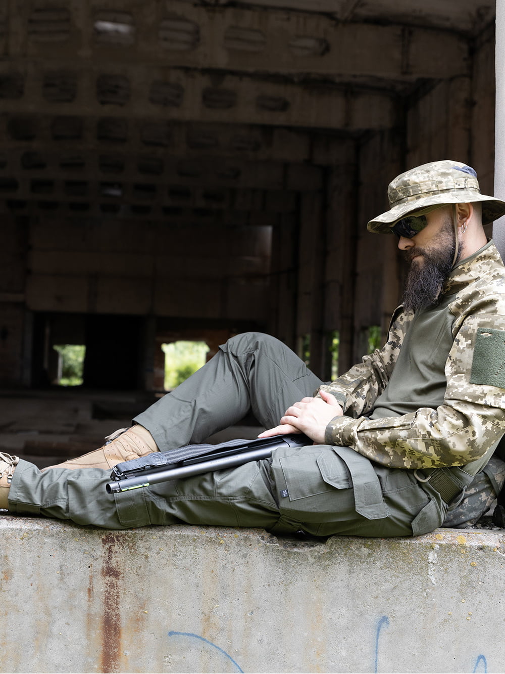 Pants_MARSAVA_Olive